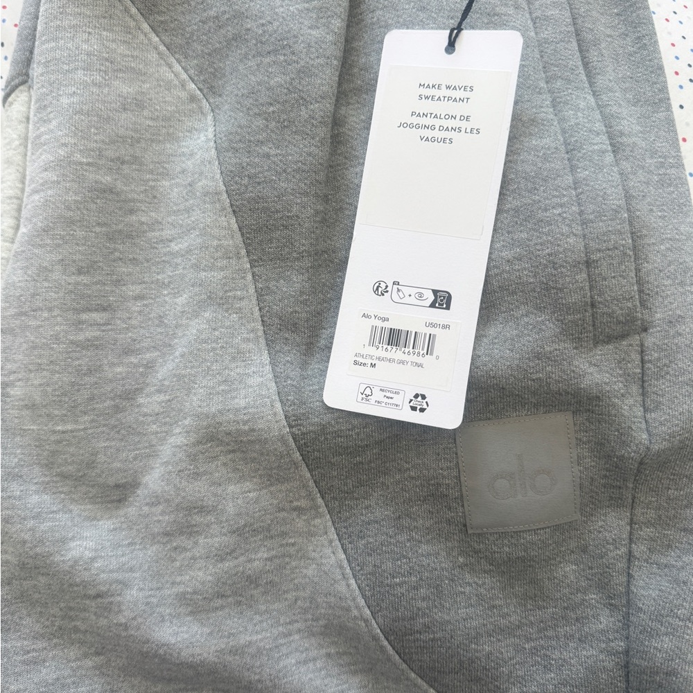 ALO Medium Gray Make Waves Sweatpants
